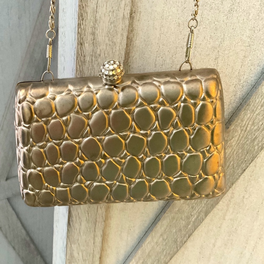 Small metal purse.